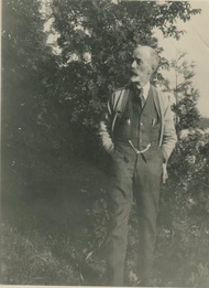 Black and white photo of Archibald Campbell